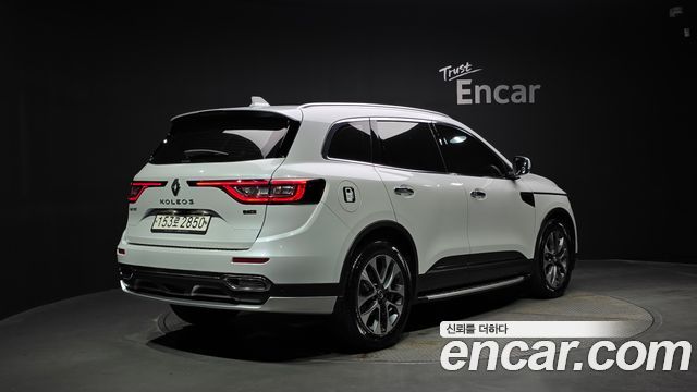 Renault Samsung QM6 Gasoline 2WD RE Signature - фото 0