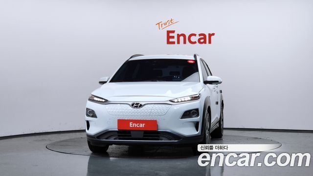 Hyundai Kona Premium - фото 2