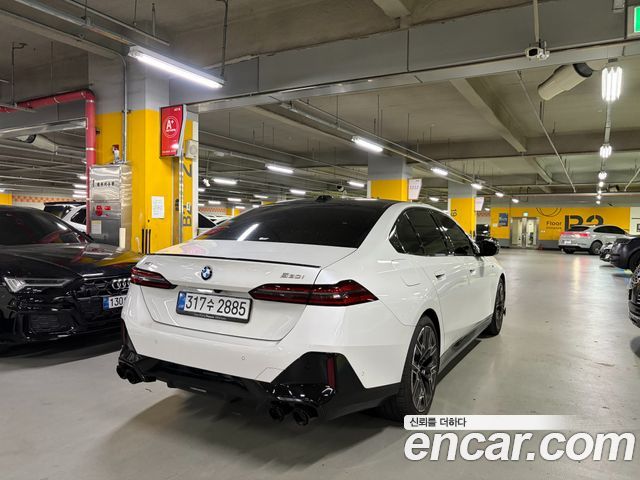 BMW 5-Series G60 530i xDrive M Sport Pro Special Edition - фото 3