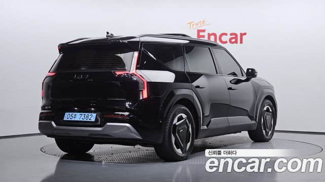 Kia EV9 Long Range 4WD Earth - фото 1