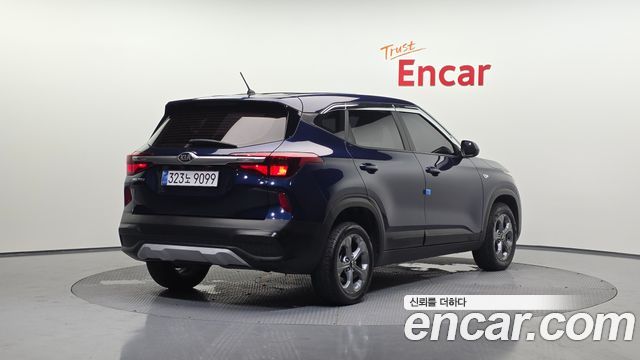 Kia Seltos Diesel 1.6 2WD Trendy - фото 1
