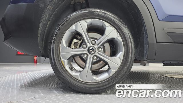 Kia Seltos Diesel 1.6 2WD Trendy - фото 4