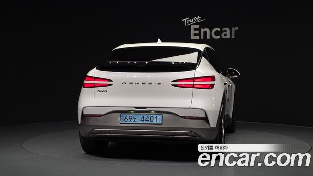 Genesis GV60 Standard AWD - фото 3