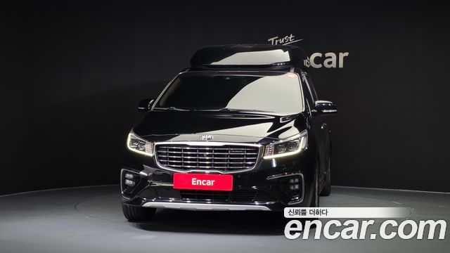 Kia Carnival Новый 9-Seater Hi-Limousine Noblesse Special - фото 2
