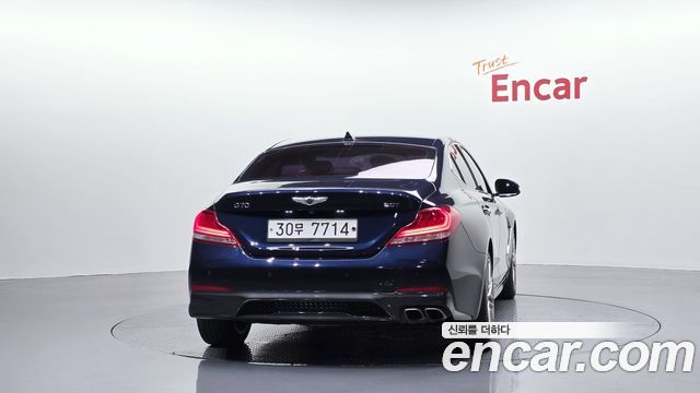 Genesis G70 2.0T Elite - фото 3