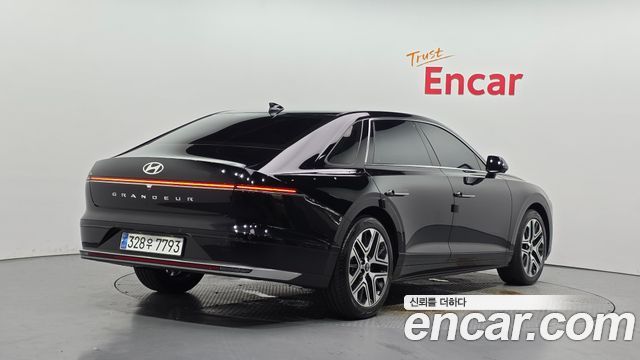 Hyundai Grandeur GN7 2,5 Gasoline 2WD Premium - фото 1