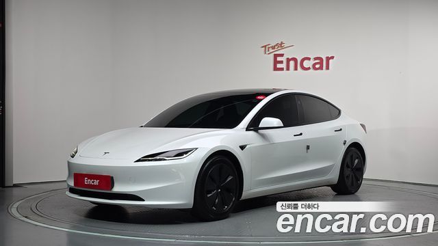 Tesla Model 3 Long Range AWD - фото 0