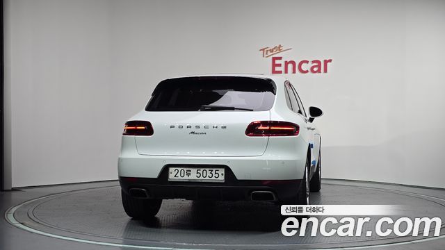 Porsche Macan 2.0 95B - фото 3