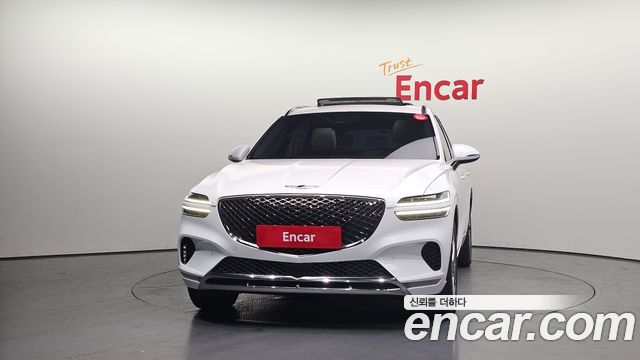 Genesis GV70 2.5T Gasoline 2WD - фото 2