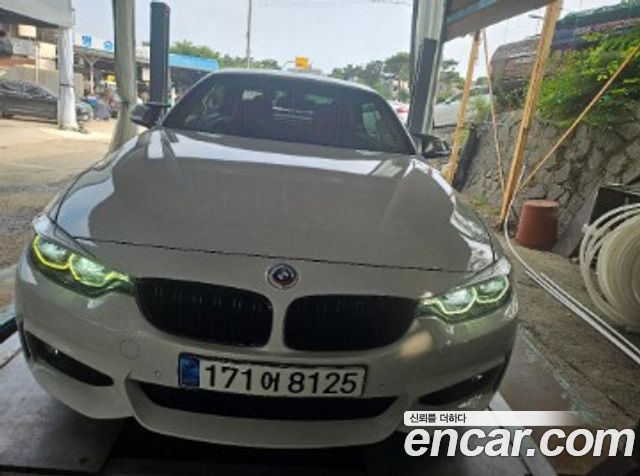 BMW 4-Series F32 430i M Sport Convertible - фото 0
