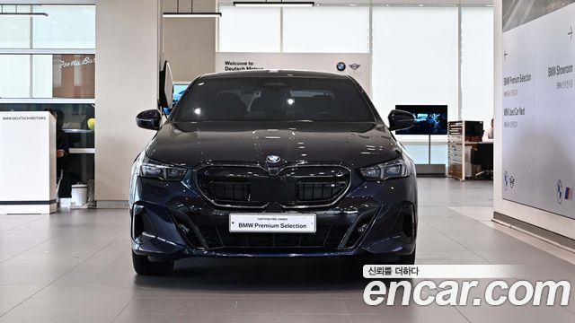 BMW 5-Series G60 530i xDrive M Sport - фото 2