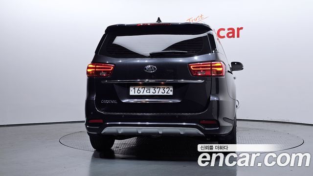 Kia Carnival Новый 9-Seater Luxury - фото 3