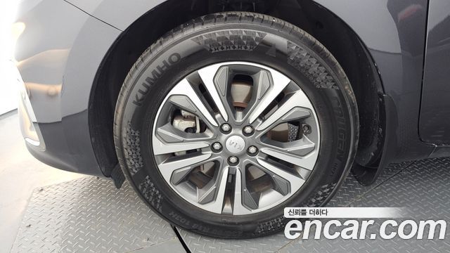 Kia Carnival Новый 9-Seater Luxury - фото 4