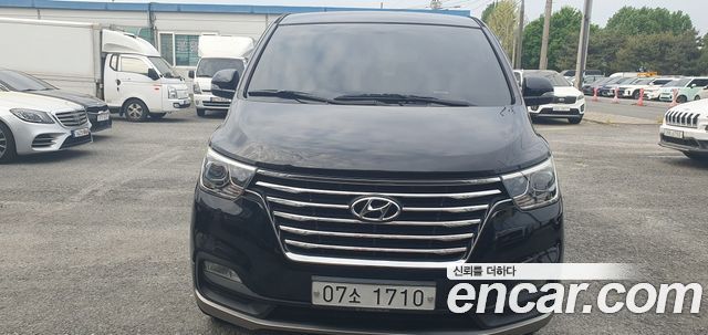 Hyundai Starex Новый Urban 9-Seater Exclusive - фото 0