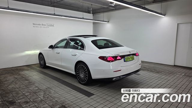 Mercedes-Benz E-Class W214 E450 4MATIC Exclusive - фото 1