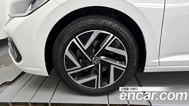 Volkswagen Jetta 7-го поколения 1.5 TSI Prestige - фото 4
