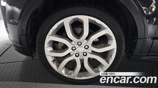 Land Rover Range Rover Evoque 2.0 TD4 HSE Dynamic - фото 4