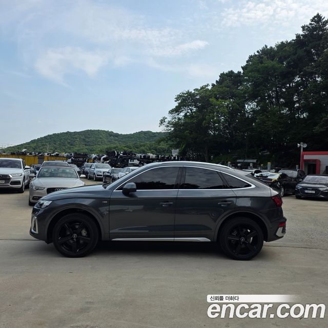 Audi Q5 FY 45 TFSI Quattro Premium Sportback - фото 2