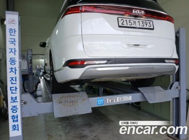 Kia Carnival 4-го поколения Gasoline 4-Seater Hi-Limousine Signature - фото 1