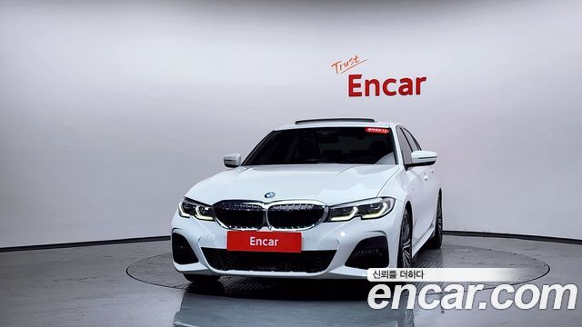 BMW 3-Series G20 320i M Sport - фото 1