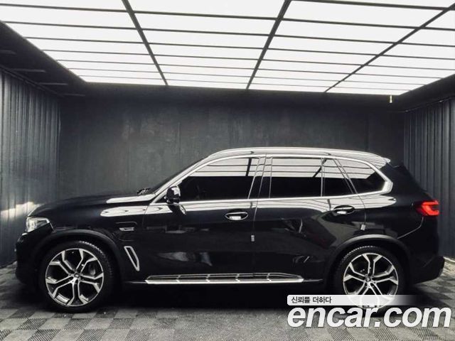 BMW X5 G05 xDrive 45e xLine - фото 2