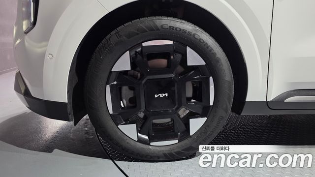 Kia Carnival Новый 4-го поколения 9-Seater Signature - фото 4