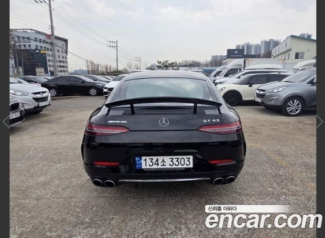 Mercedes-Benz AMG GT 4Door 43 4MATIC+ - фото 2