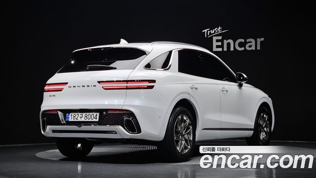 Genesis GV70 2.5T Gasoline 2WD - фото 1