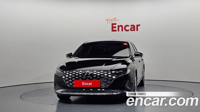 Hyundai Grandeur Новый IG 2.5 Calligraphy - фото 2