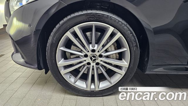 Mercedes-Benz CLS-Class C257 CLS400d 4MATIC - фото 4
