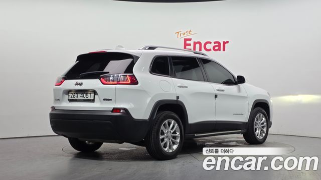 Jeep Cherokee KL 2.4 Longitude High AWD - фото 1