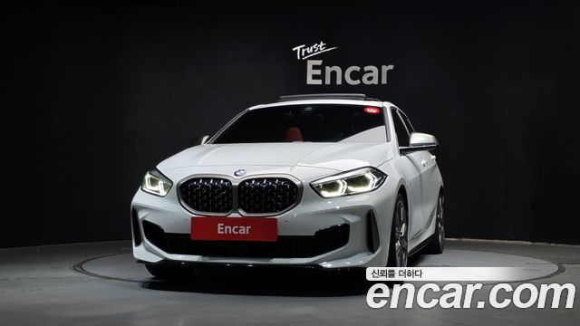 BMW 1 Series F40 M135i xDrive - фото 2