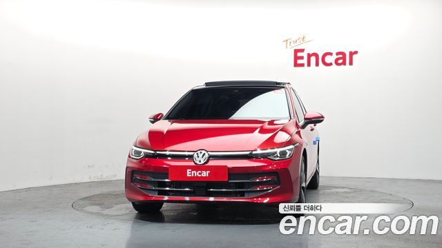 Volkswagen Golf 8-го поколения 2.0 TDI Prestige - фото 2