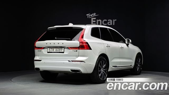 Volvo XC60 2-го поколения T6 Inscription - фото 1
