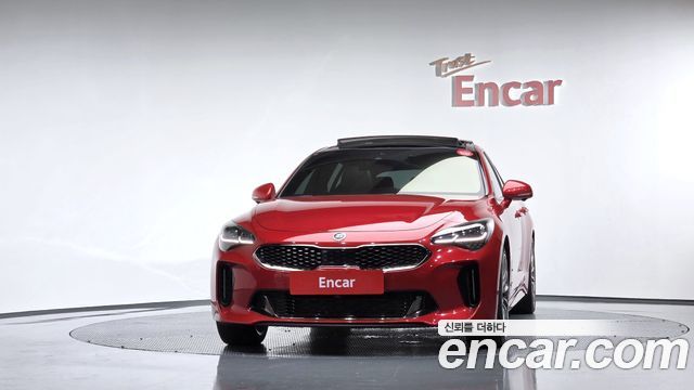 Kia Stinger 2.0 Turbo AWD Platinum - фото 2