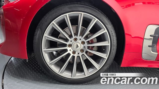 Kia Stinger 2.0 Turbo AWD Platinum - фото 4