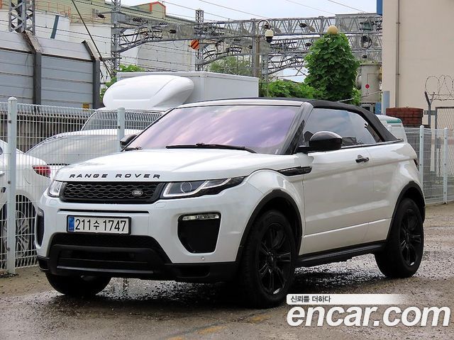 Land Rover Range Rover Evoque 2.0 TD4 SE Dynamic Convertible - фото 1