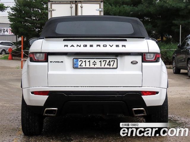 Land Rover Range Rover Evoque 2.0 TD4 SE Dynamic Convertible - фото 3