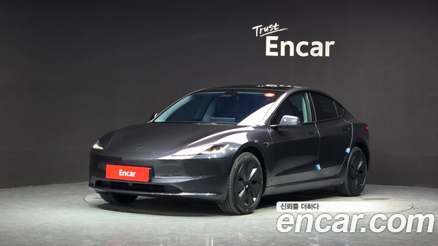 Tesla Model 3 Premium Long Range RWD - фото 0