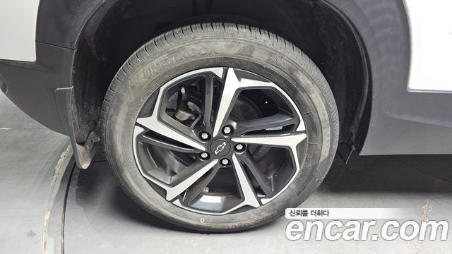 Chevrolet (GM Daewoo) Trailblazer 1.3 Turbo 4WD RS - фото 4