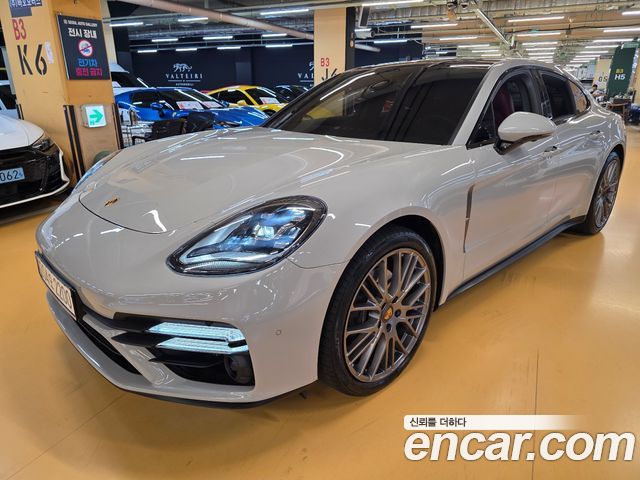 Porsche Panamera 2.9 AWD Platinum Edition - фото 1