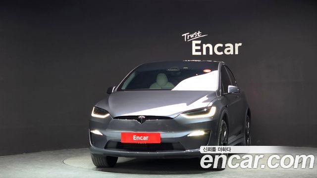 Tesla Model X AWD - фото 2
