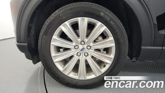 Ford Explorer 6-го поколения 2.3 LimIted 4WD - фото 4