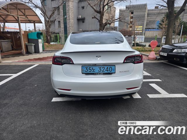 Tesla Model 3 Performance AWD - фото 3