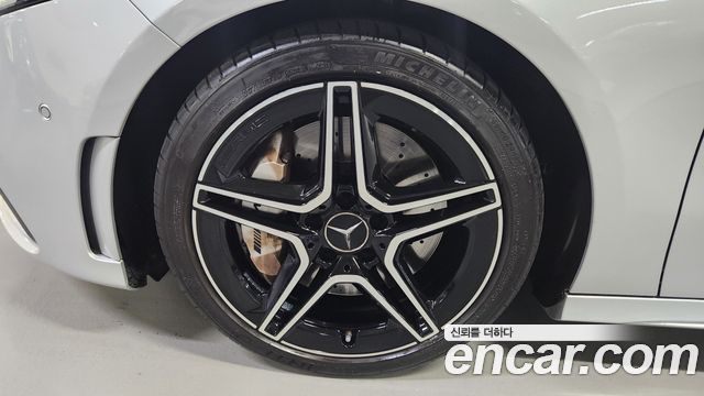 Mercedes-Benz A-Class W177 AMG A35 4MATIC Sedan - фото 4