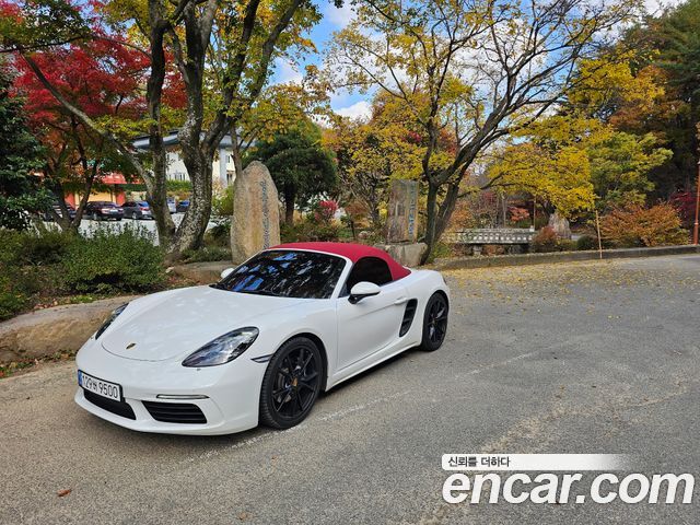 Porsche 718 Boxster 2.0 - фото 0