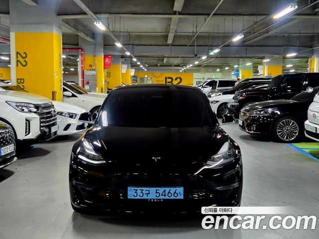 Tesla Model 3 Long Range AWD - фото 0