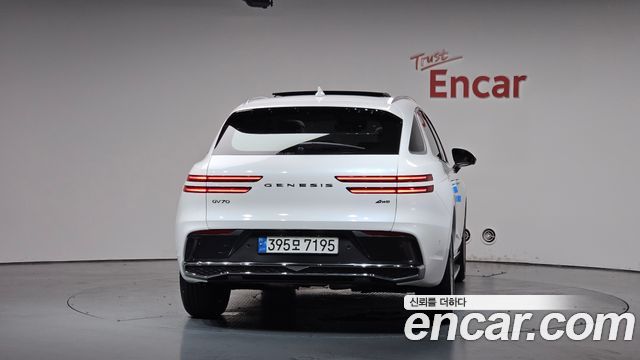 Genesis GV70 2.5T Gasoline AWD - фото 2