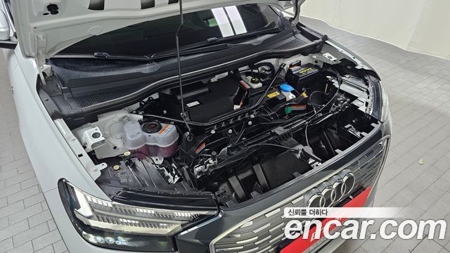Audi Q4 e-Tron F4 40 Premium - фото 4