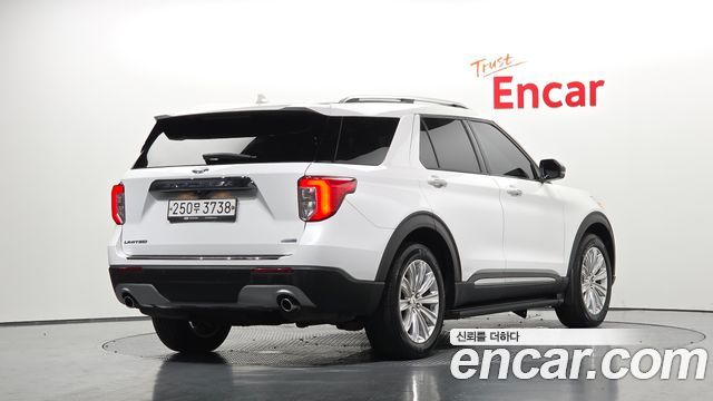 Ford Explorer 6-го поколения 2.3 LimIted 4WD - фото 1